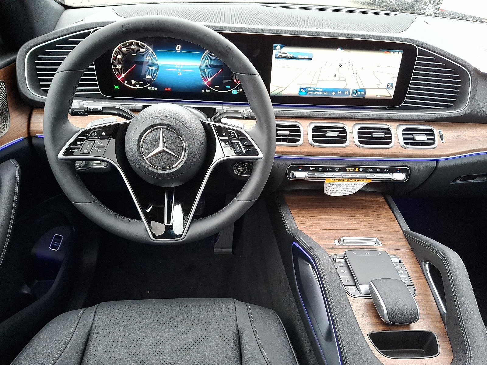 New 2026 Polar White Mercedes-Benz GLE 350 image 9