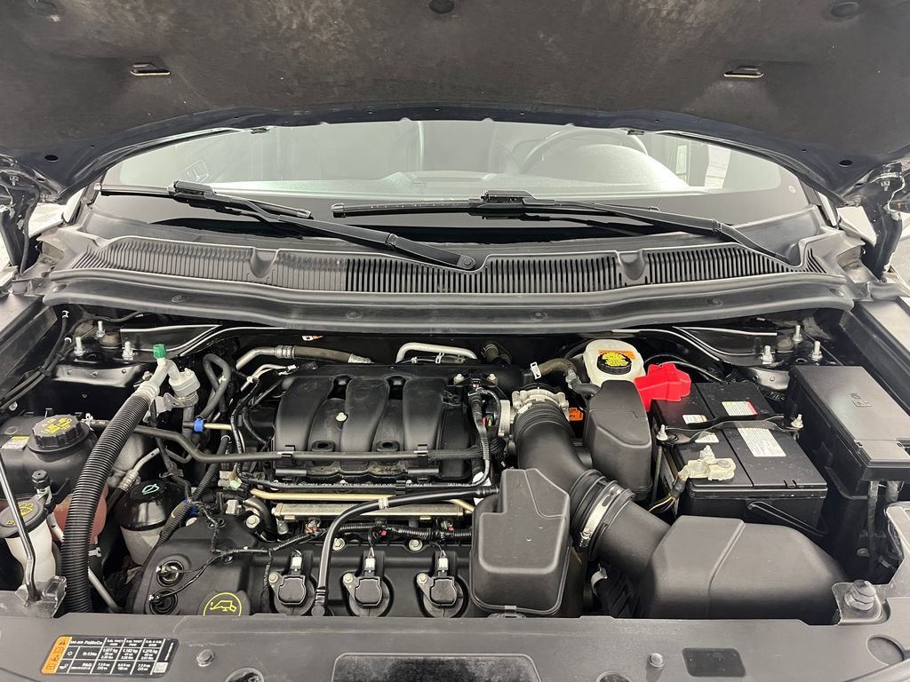 Used 2018 Magnetic Metallic Ford XLT image 21