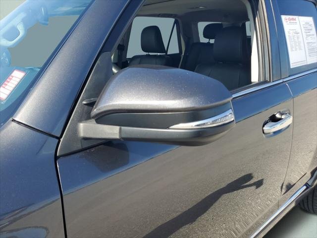 Certified Used 2019 MAGNETIC GRAY MET. Toyota  image 29