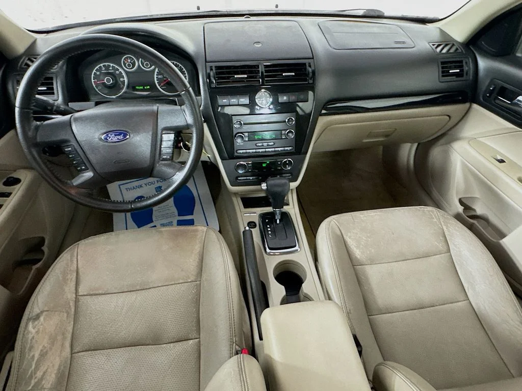 Used 2009 Blue Ford SEL image 23