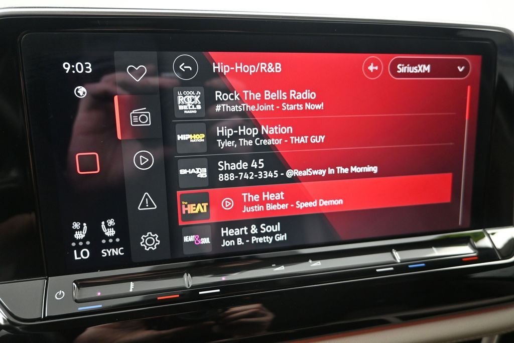 Used 2024 Deep Black Volkswagen 2.0T SEL Premium R-Line image 19