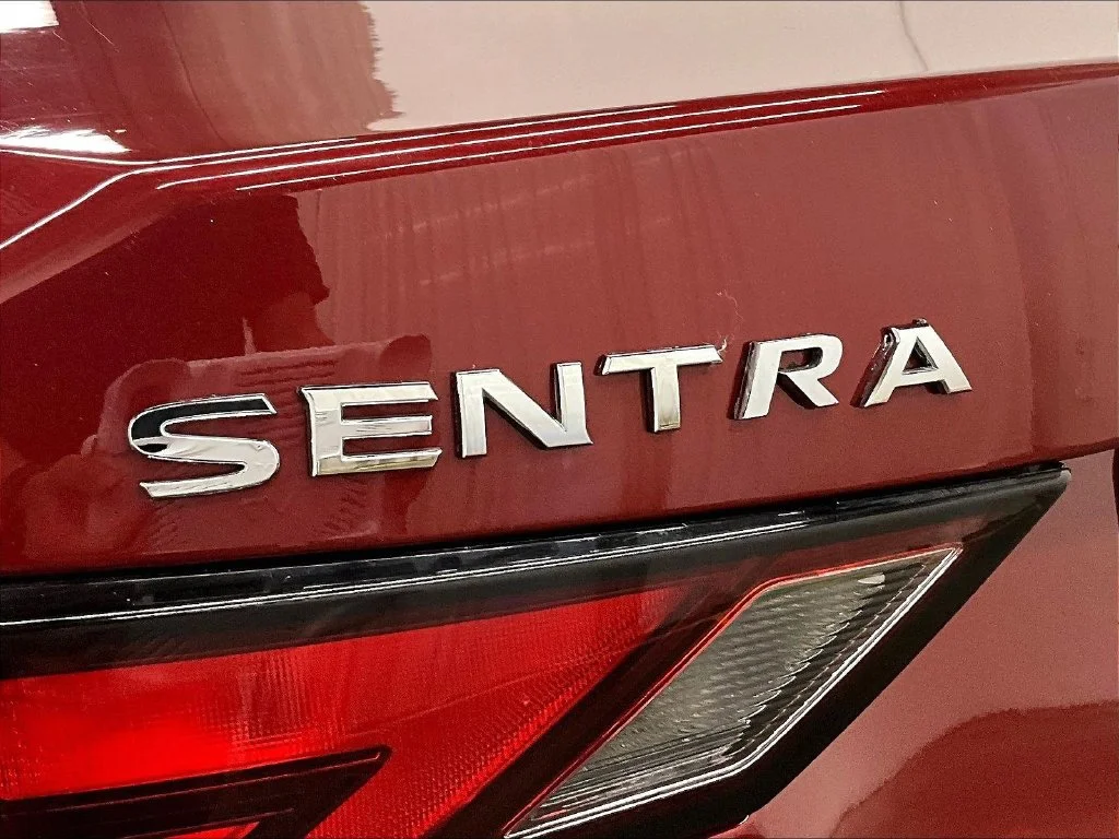 Used 2023 Red Nissan SV image 24