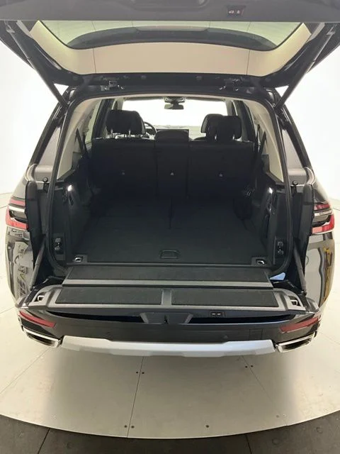 Certified Used 2023 Black BMW xDrive40i image 9