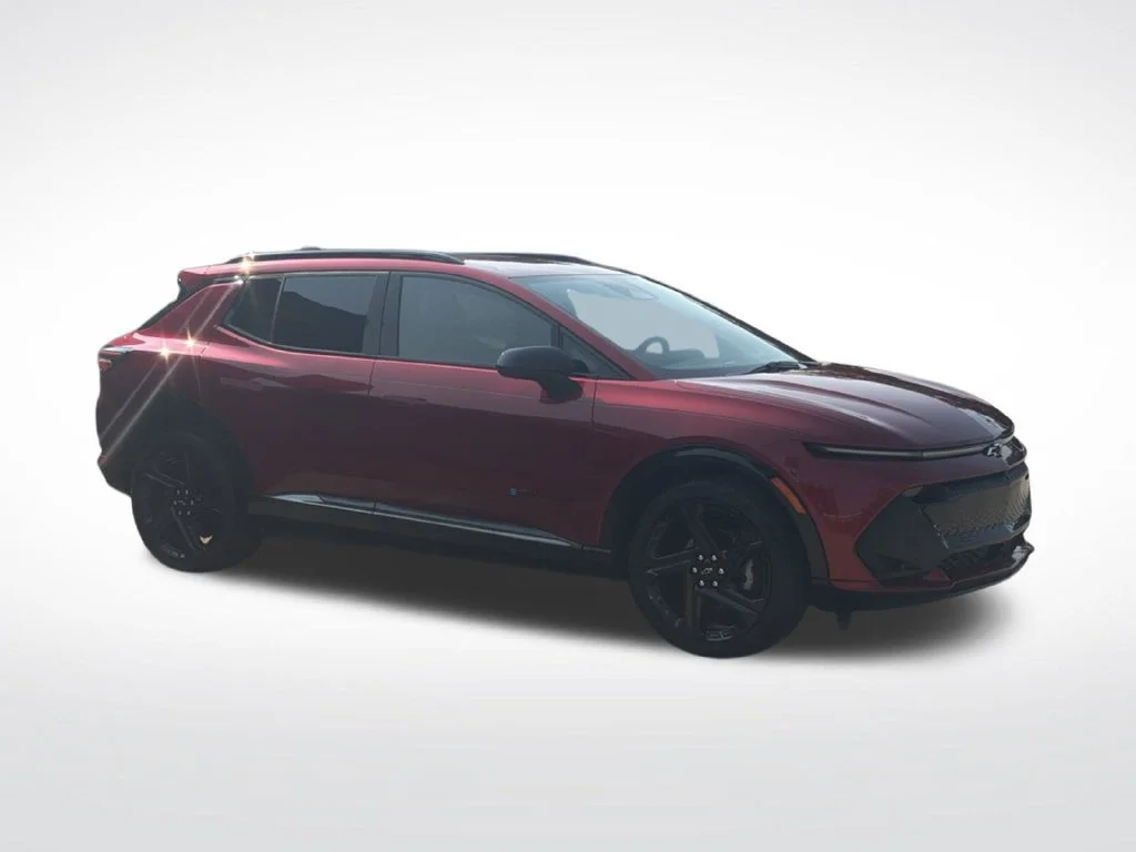 2024 Chevrolet Equinox EV RS - Photo 43