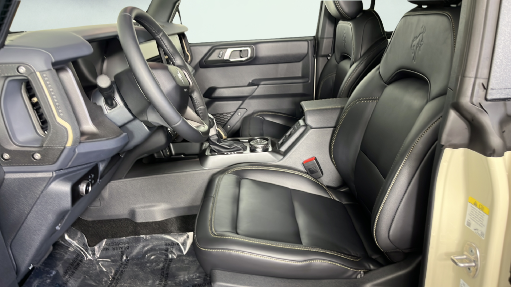 New 2026 Desert Sand Ford Badlands® image 9