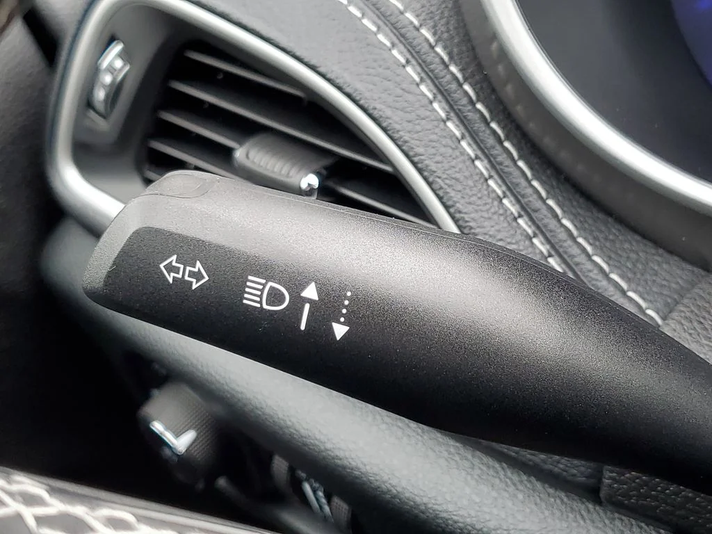 2026 Chrysler Pacifica Select - Photo 12