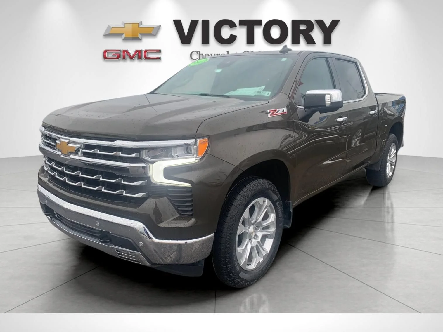 Used 2023 Harvest Bronze Metallic Chevrolet LTZ image 7