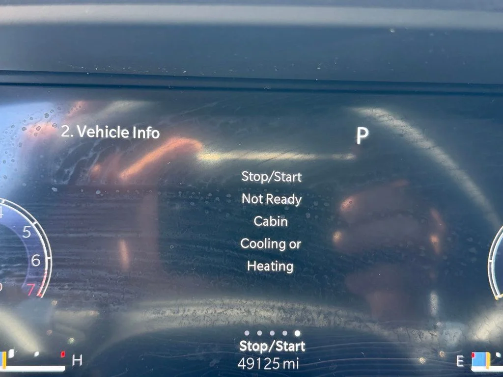 Used 2023 White/off-white Jeep Limited image 14