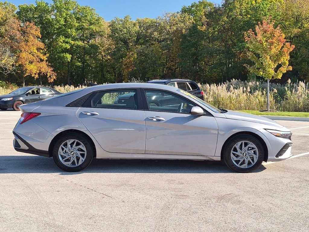 Certified Used 2026 Silver Hyundai Blue image 8
