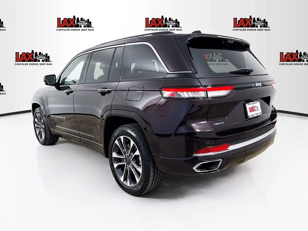 Used 2022 Brown Jeep Overland 4xe image 5