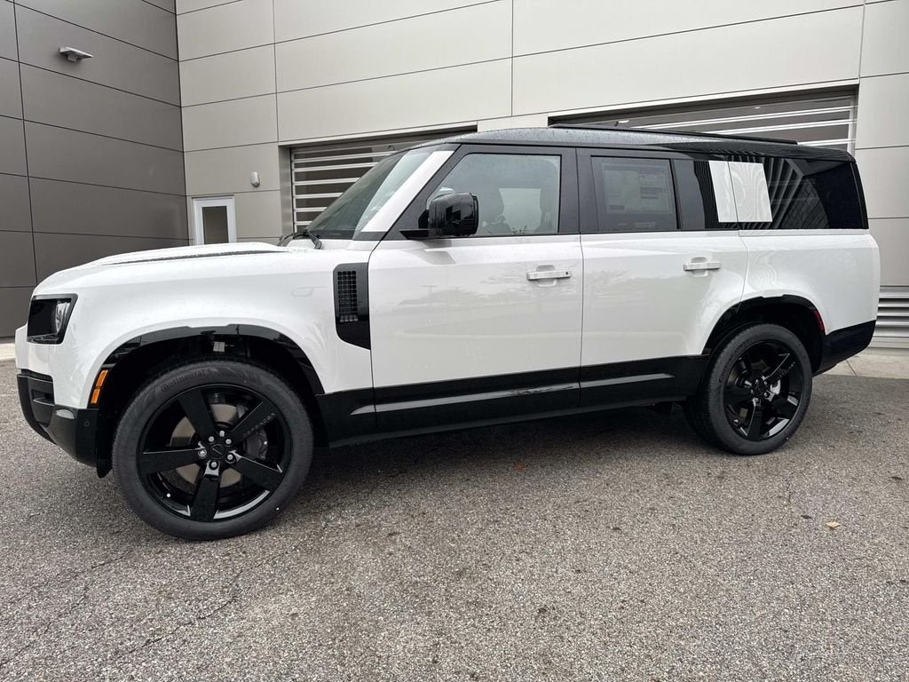 New 2026 Borasco Grey Land Rover X-Dynamic SE image 3