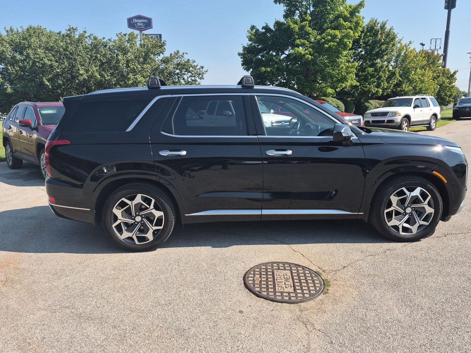 Used 2021 Becketts Black Hyundai Calligraphy image 6