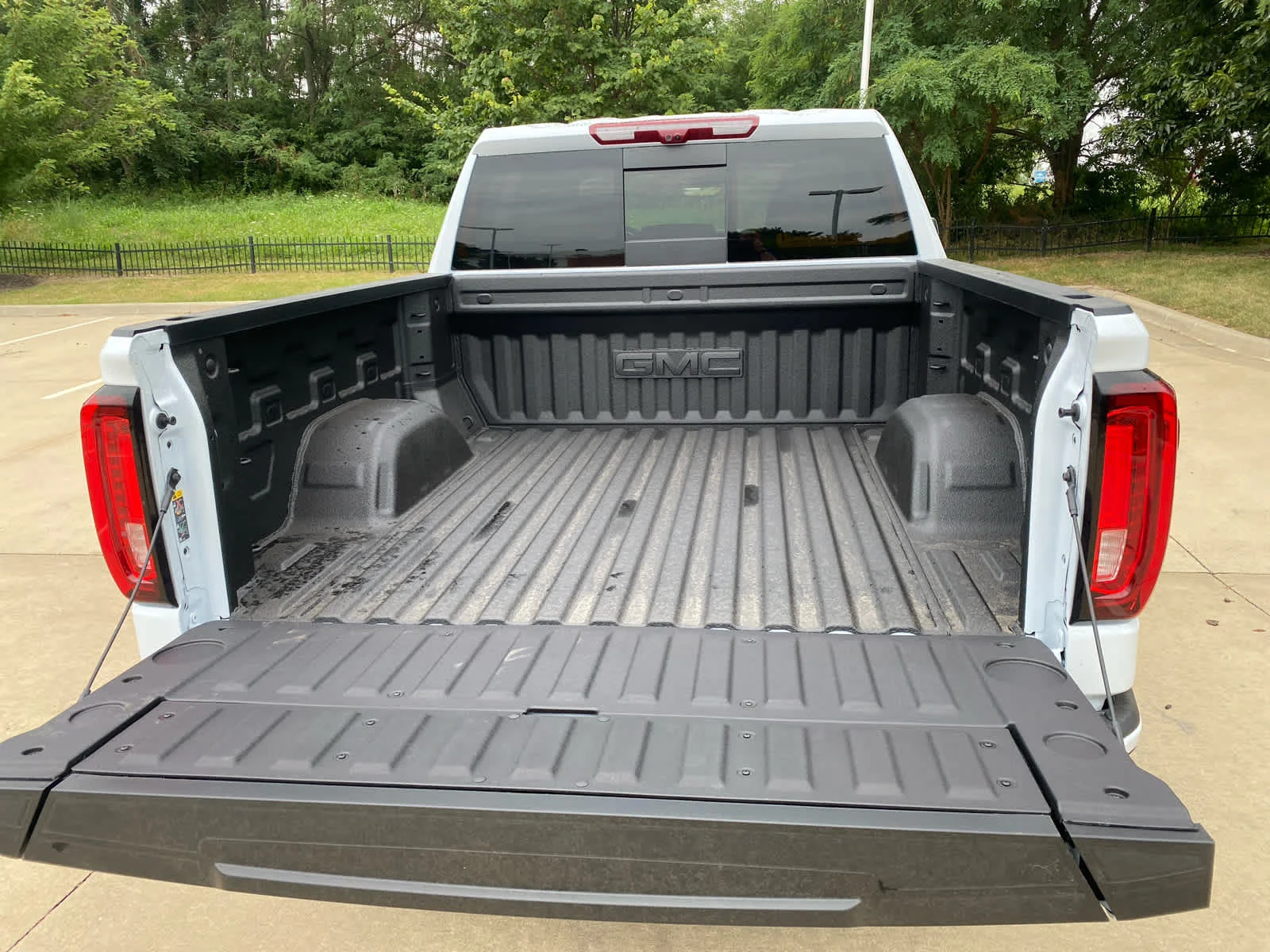 New 2026 Glacier White Tricoat GMC Denali image 26