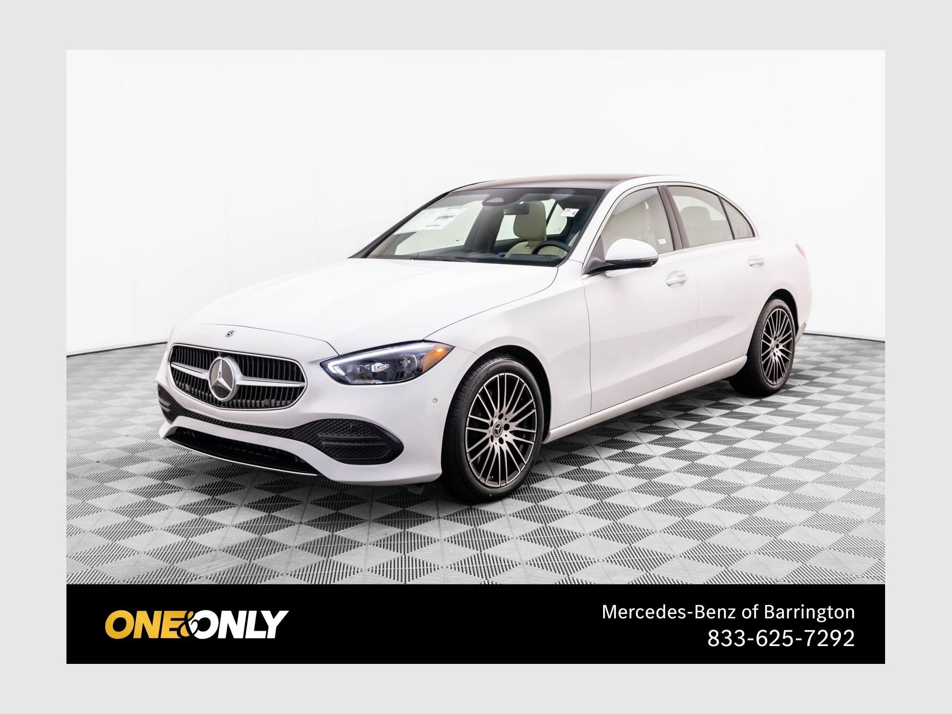 New 2026 MANUFAKTUR Moonlight White Metallic Mercedes-Benz C 300 image 47