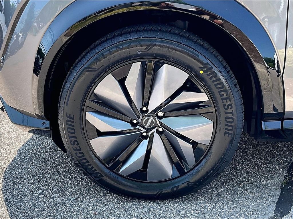 Certified Used 2023 Gray Nissan ENGAGE image 7