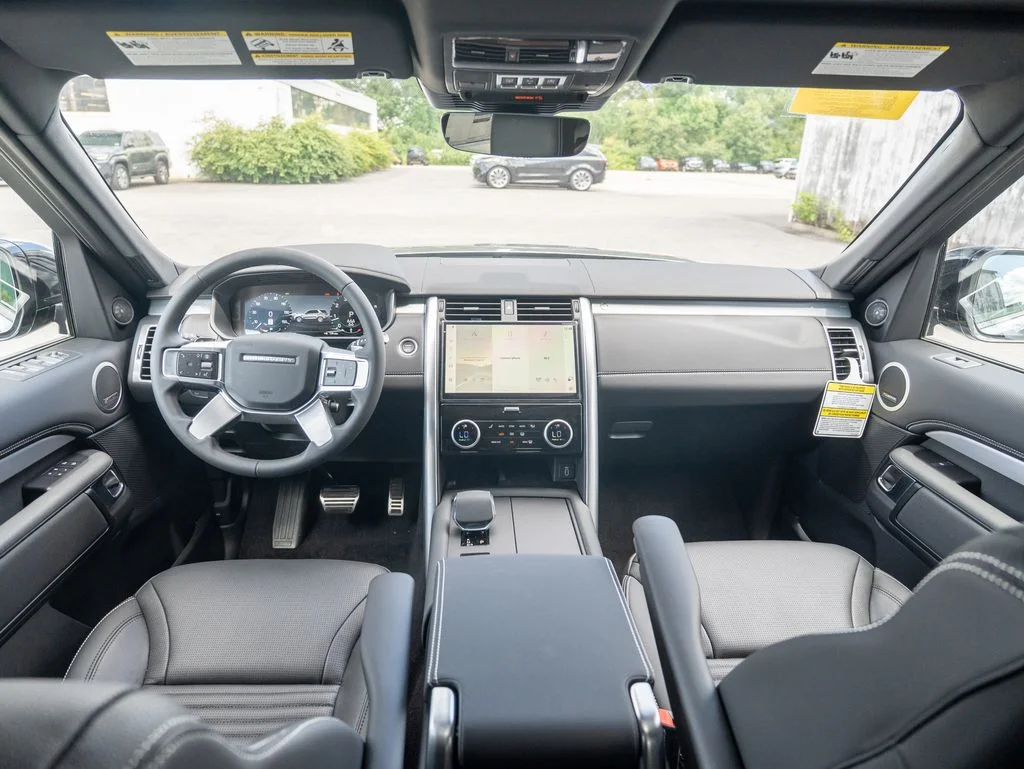 New 2026 Gray Land Rover Dynamic SE image 16