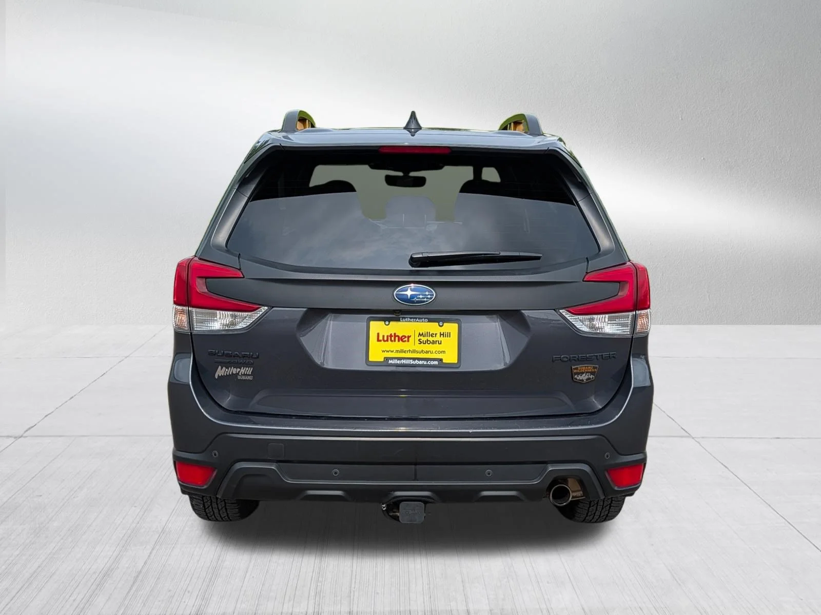 Used 2024 Magnetite Gray Metallic Subaru Wilderness image 6
