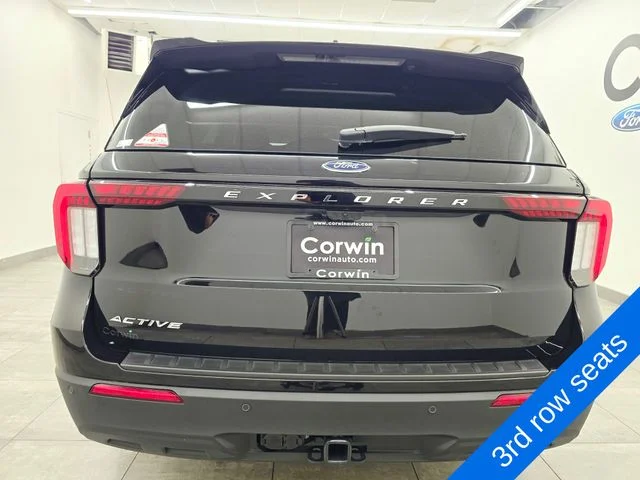 New 2026 Agate Black Metallic Ford Active image 4