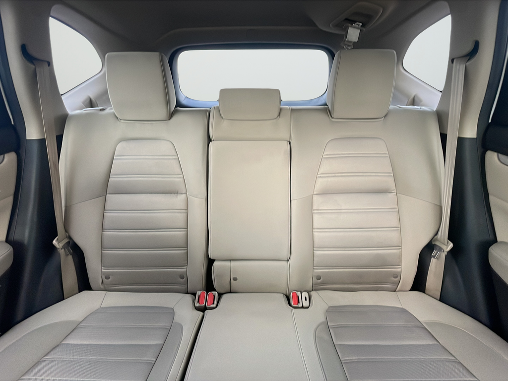 Used 2020 White Honda LX image 29