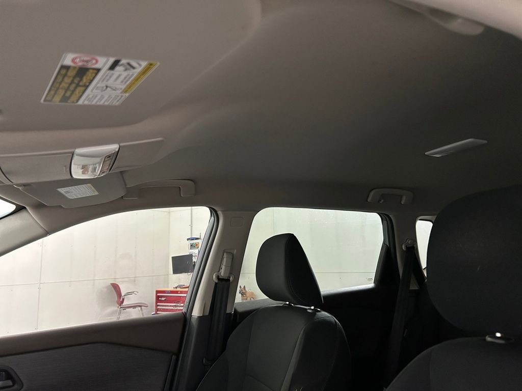 Used 2023 Gray Nissan S image 25