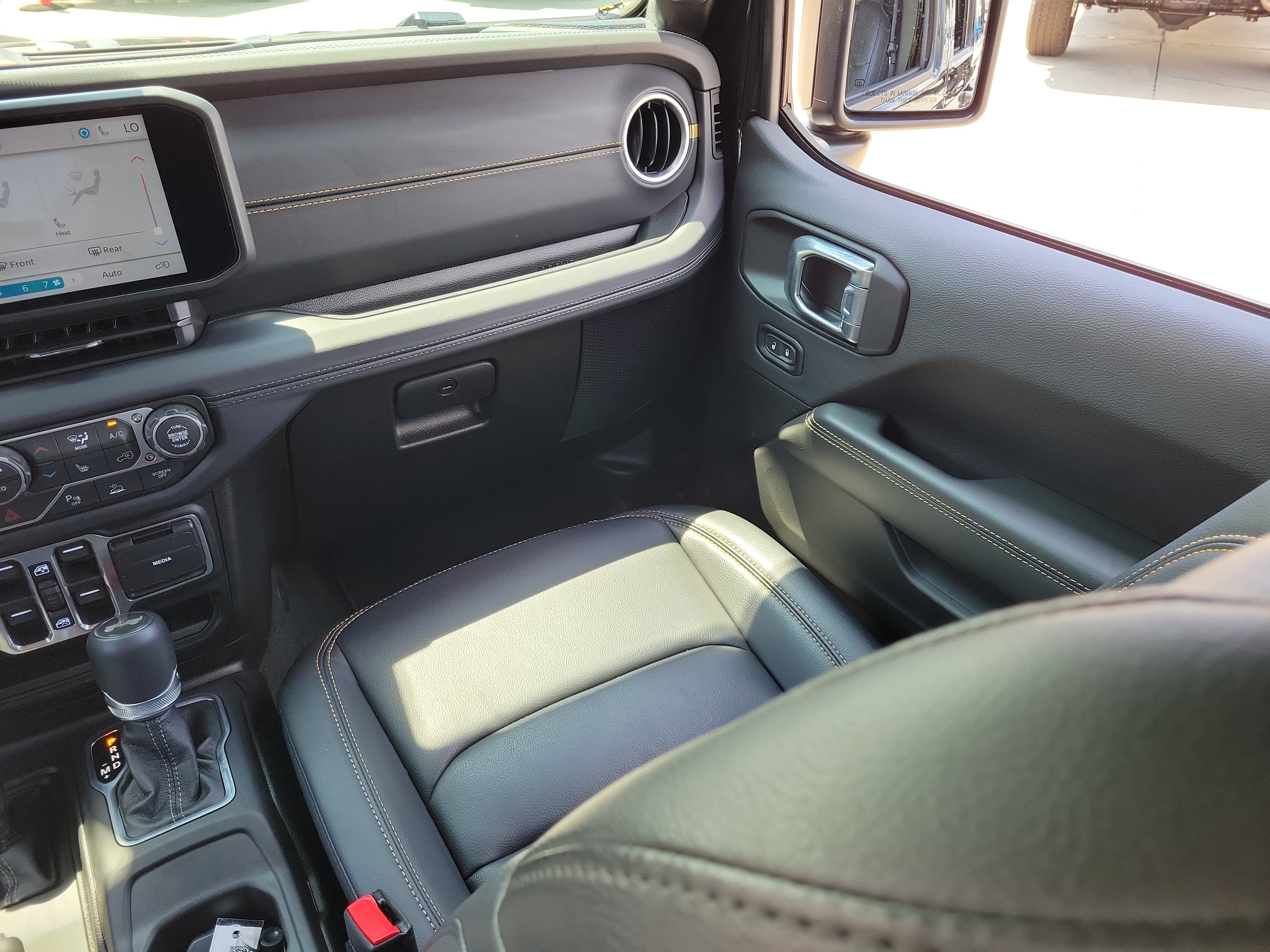 Used 2026 Black Clearcoat Jeep Sahara image 17