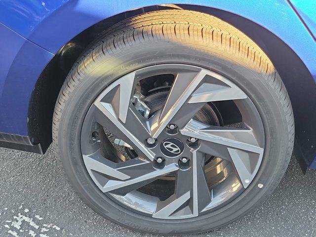 2025 Hyundai Elantra SEL - Photo 20