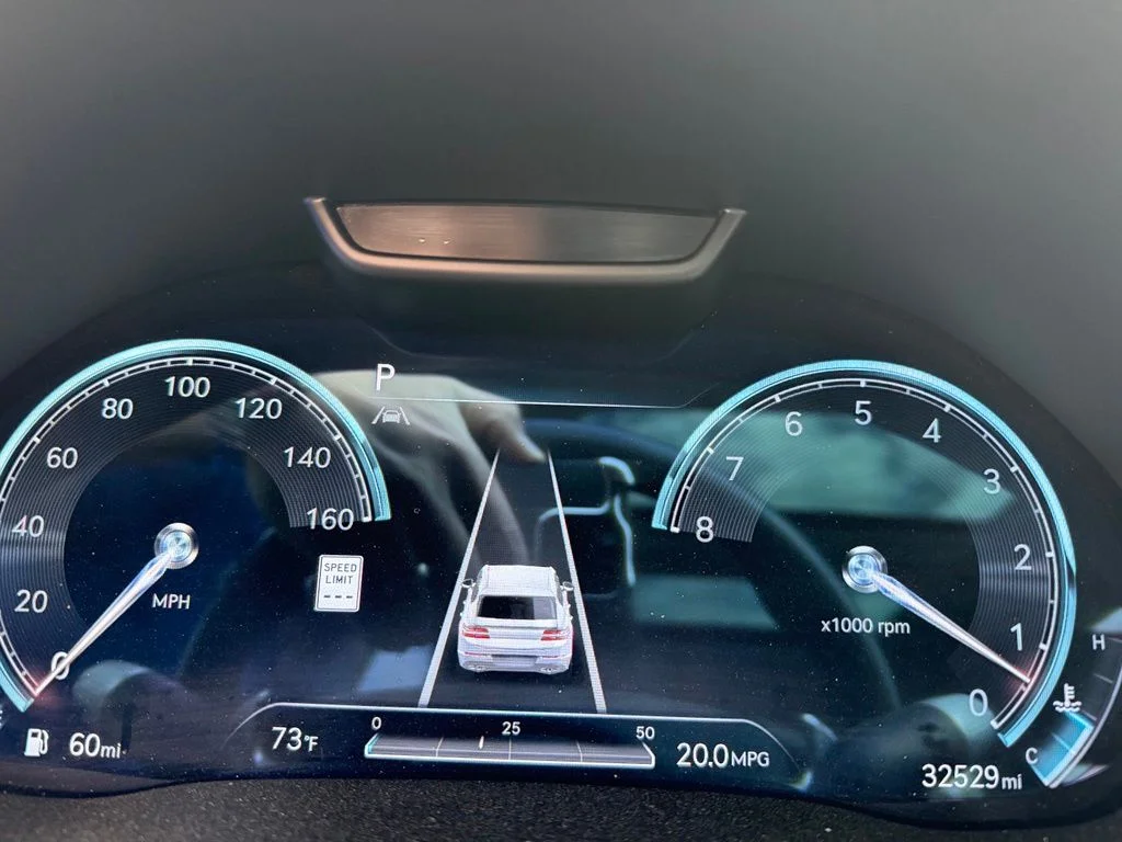 Used 2023 Capri Blue Genesis 3.5T image 14