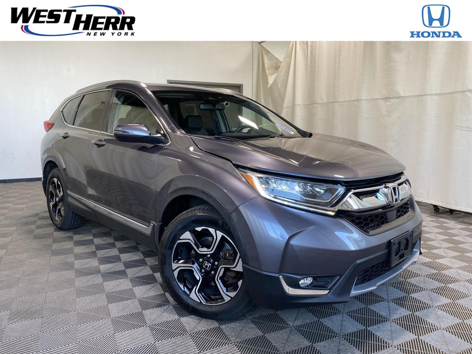 Used 2019 Modern Steel Metallic Honda Touring image 1