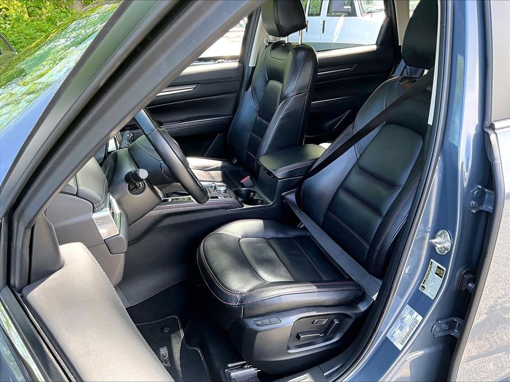 Used 2025 Gray Mazda 2.5 S Carbon Edition image 10
