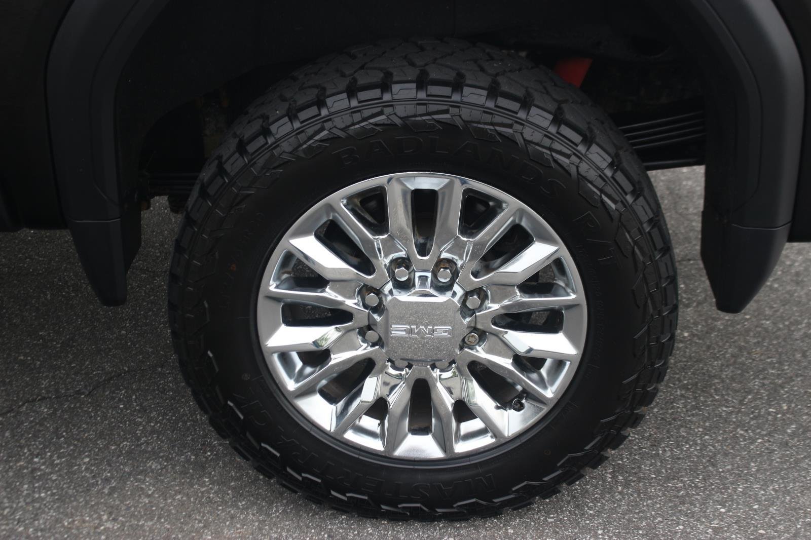 Used 2023 Ebony Twilight Metallic GMC Denali image 43