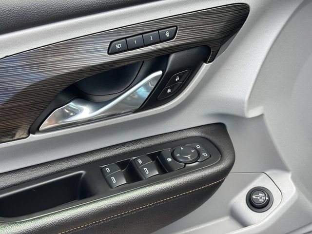 2021 GMC Terrain SLT - Photo 17
