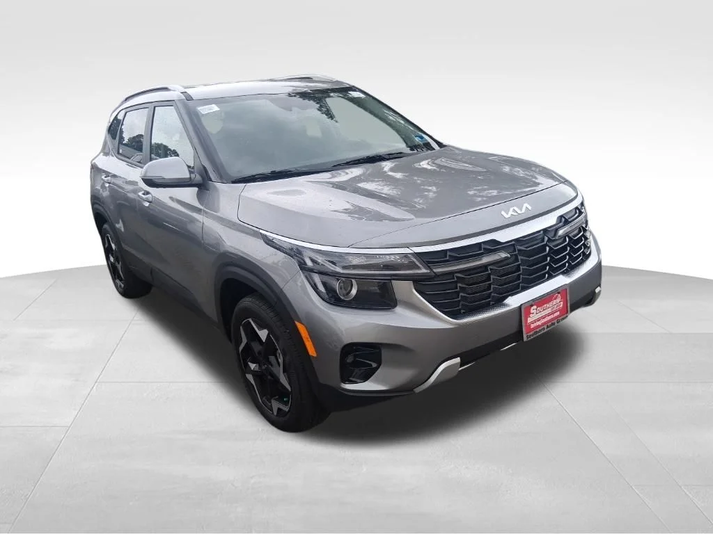 Used 2026 Gray Kia S image 3