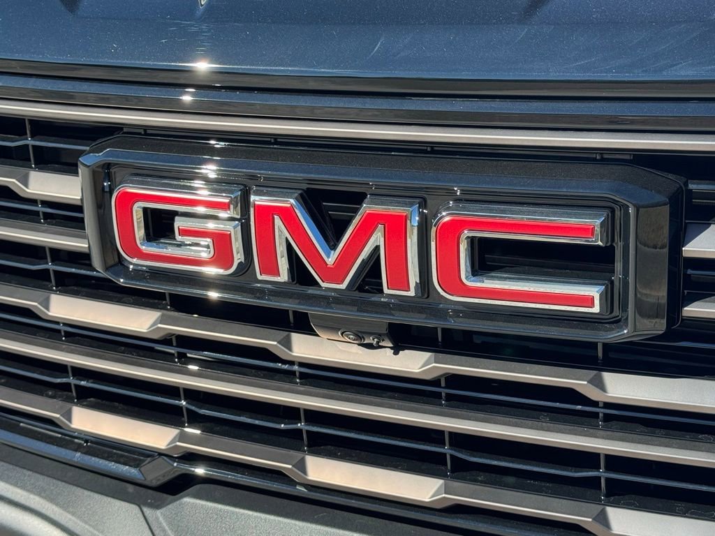 2026 GMC Sierra 1500 AT4X - Photo 7