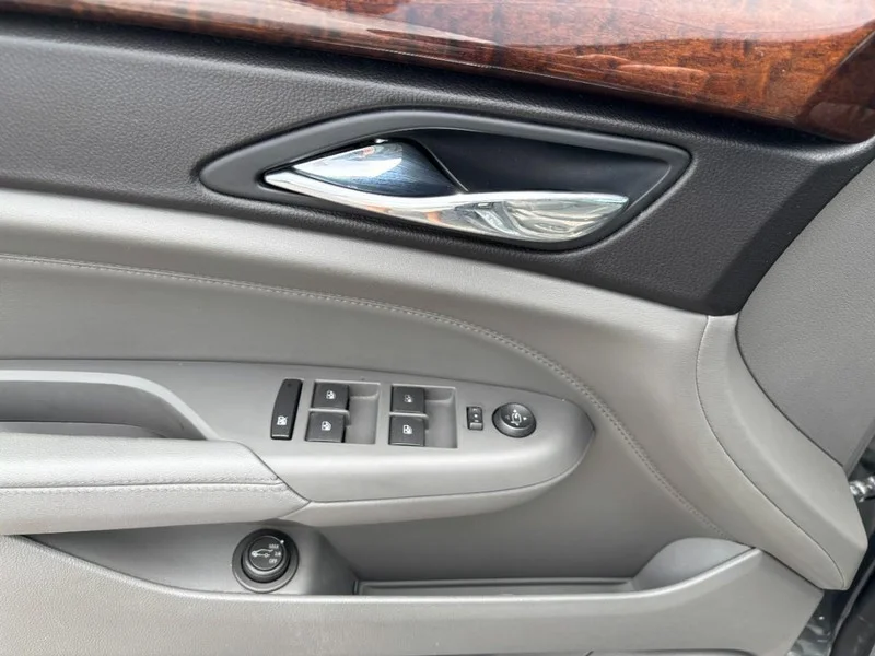 Used 2010 Gray Flannel Cadillac Luxury Collection image 9