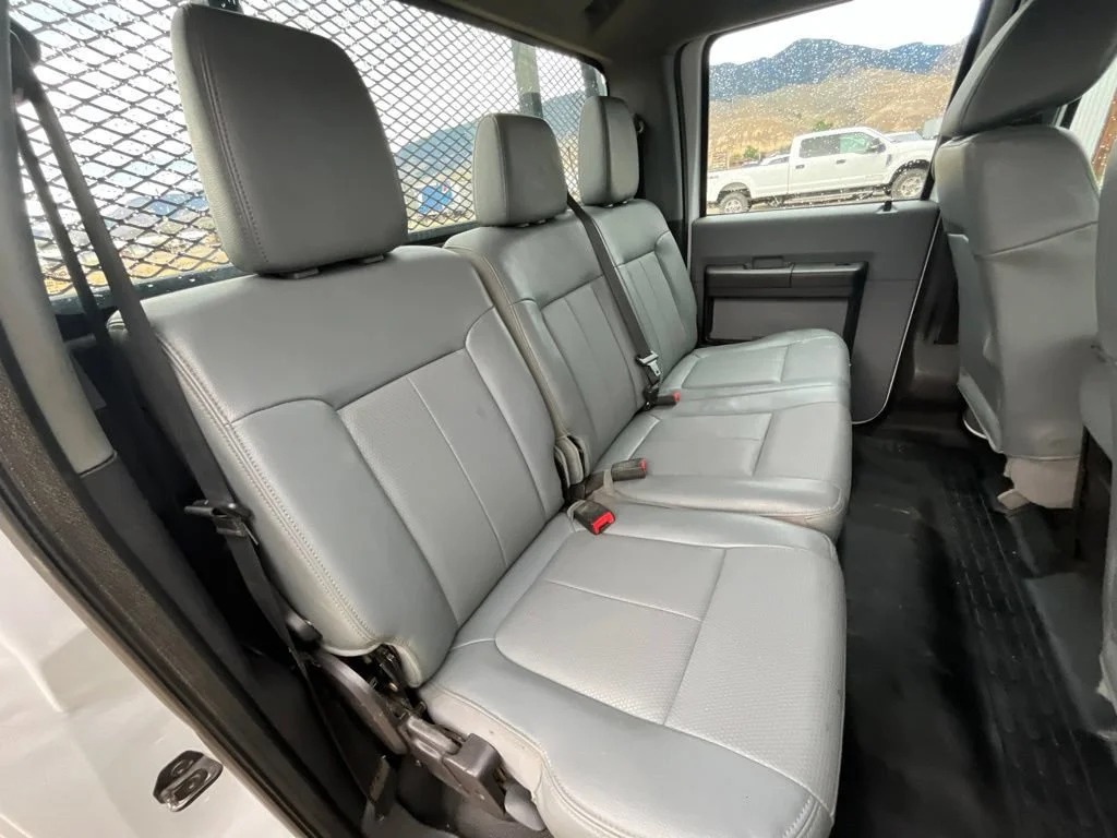 Used 2016 White Ford XL image 18