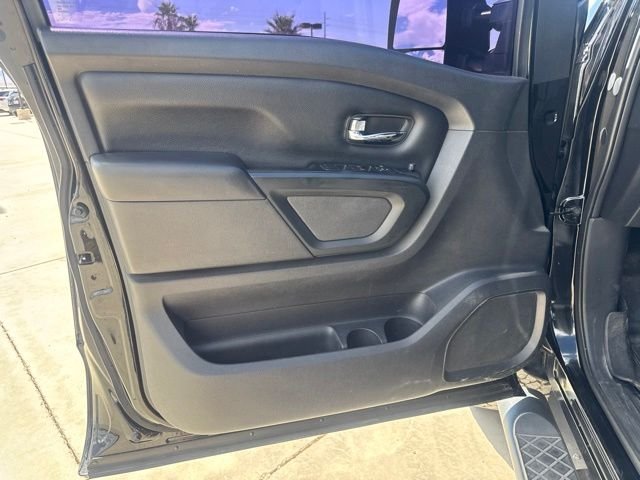 2018 Nissan Titan XD SV - Photo 18
