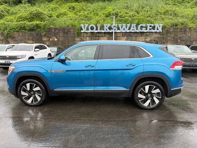 Certified Used 2025 Blue Volkswagen 2.0T SEL image 8