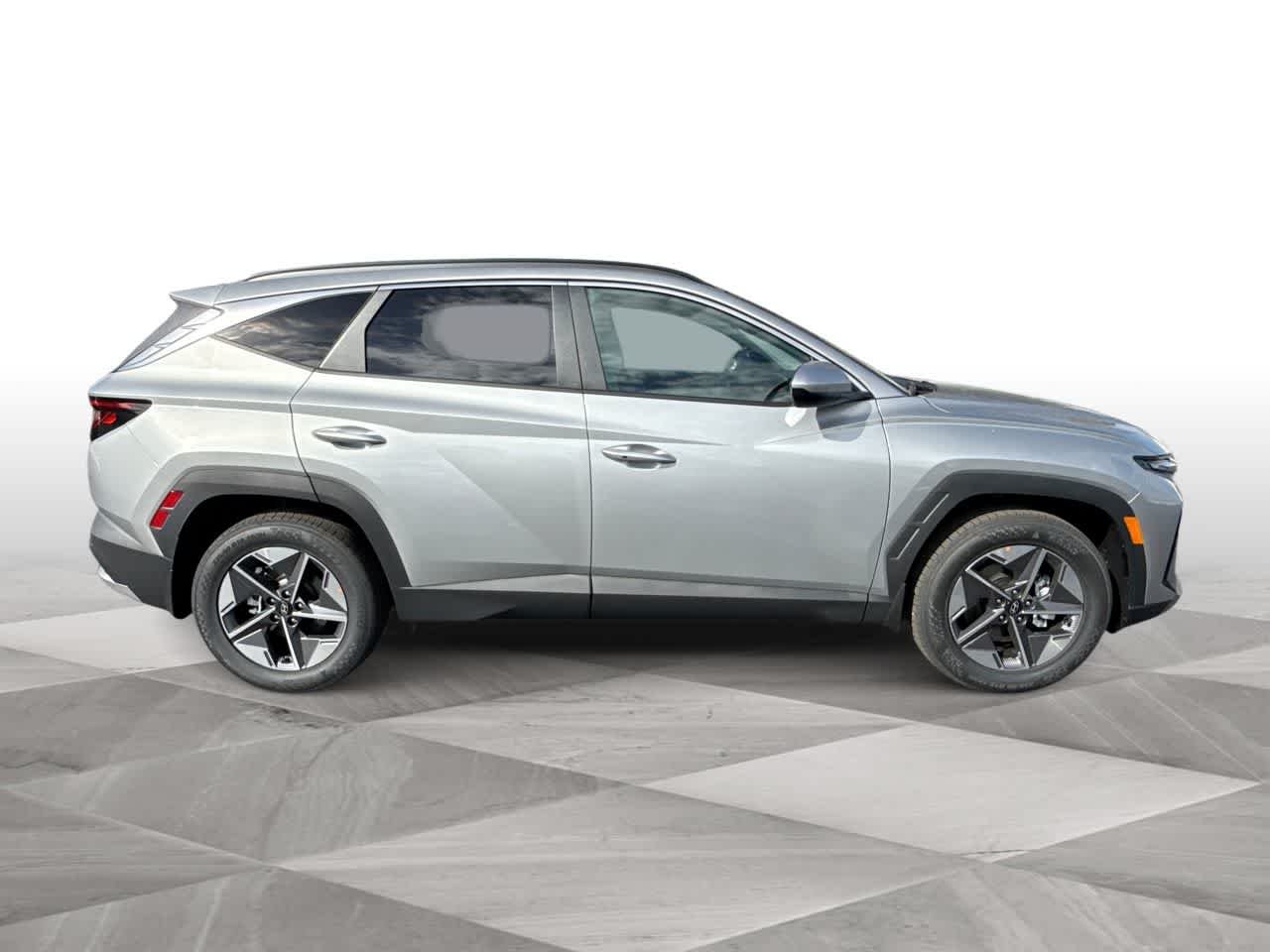 New 2026 Shimmering Silver Hyundai SEL FWD image 9