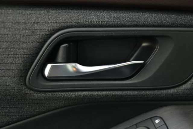 Used 2023 Gun Metallic Nissan SV image 15