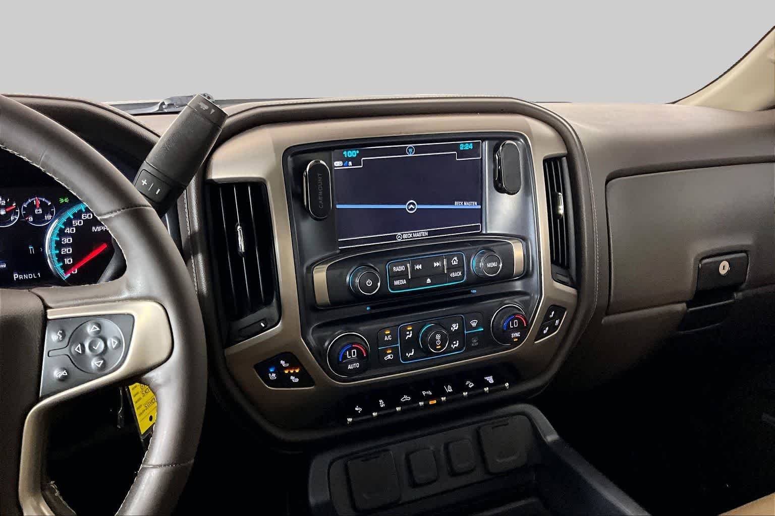 Used 2018 Quicksilver Metallic GMC Denali image 7