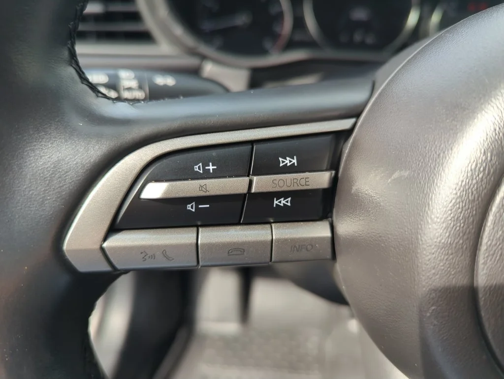 Used 2023 White Mazda 2.5 S Select Package image 22