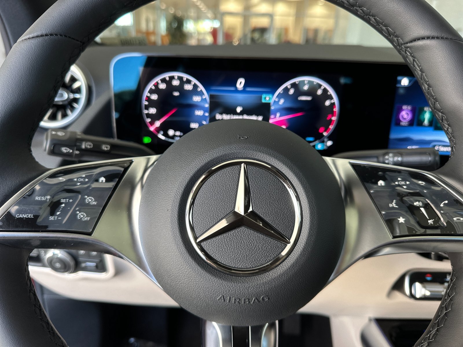 New 2026 MANUFAKTUR Patagonia Red Metallic Mercedes-Benz 250 image 24