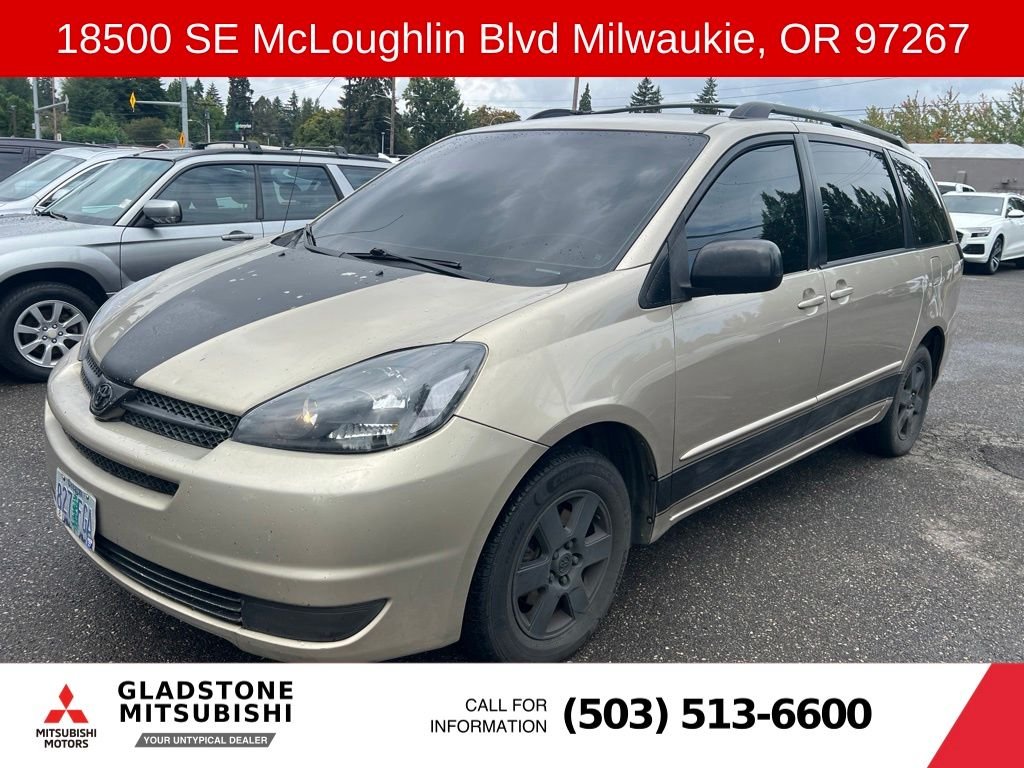 Used 2005 Desert Sand Mica Toyota LE image 2