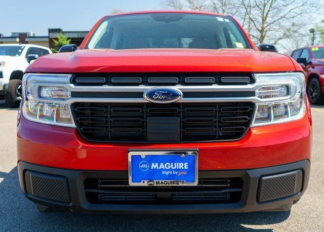 Used 2024 Red Ford Lariat image 3