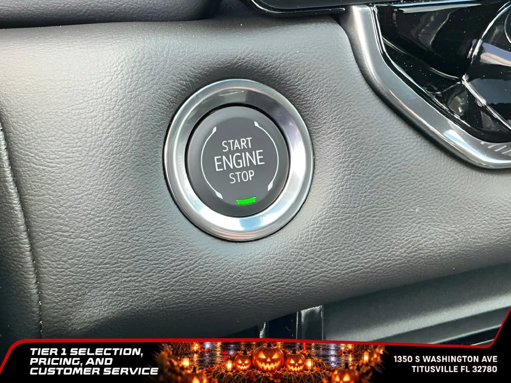 New 2026 Sterling Metallic GMC Elevation image 35