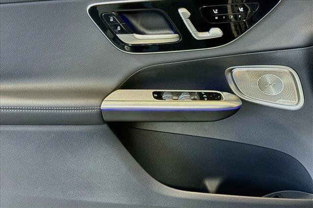 New 2026 Graphite Grey Metallic Mercedes-Benz GLC 300 image 46