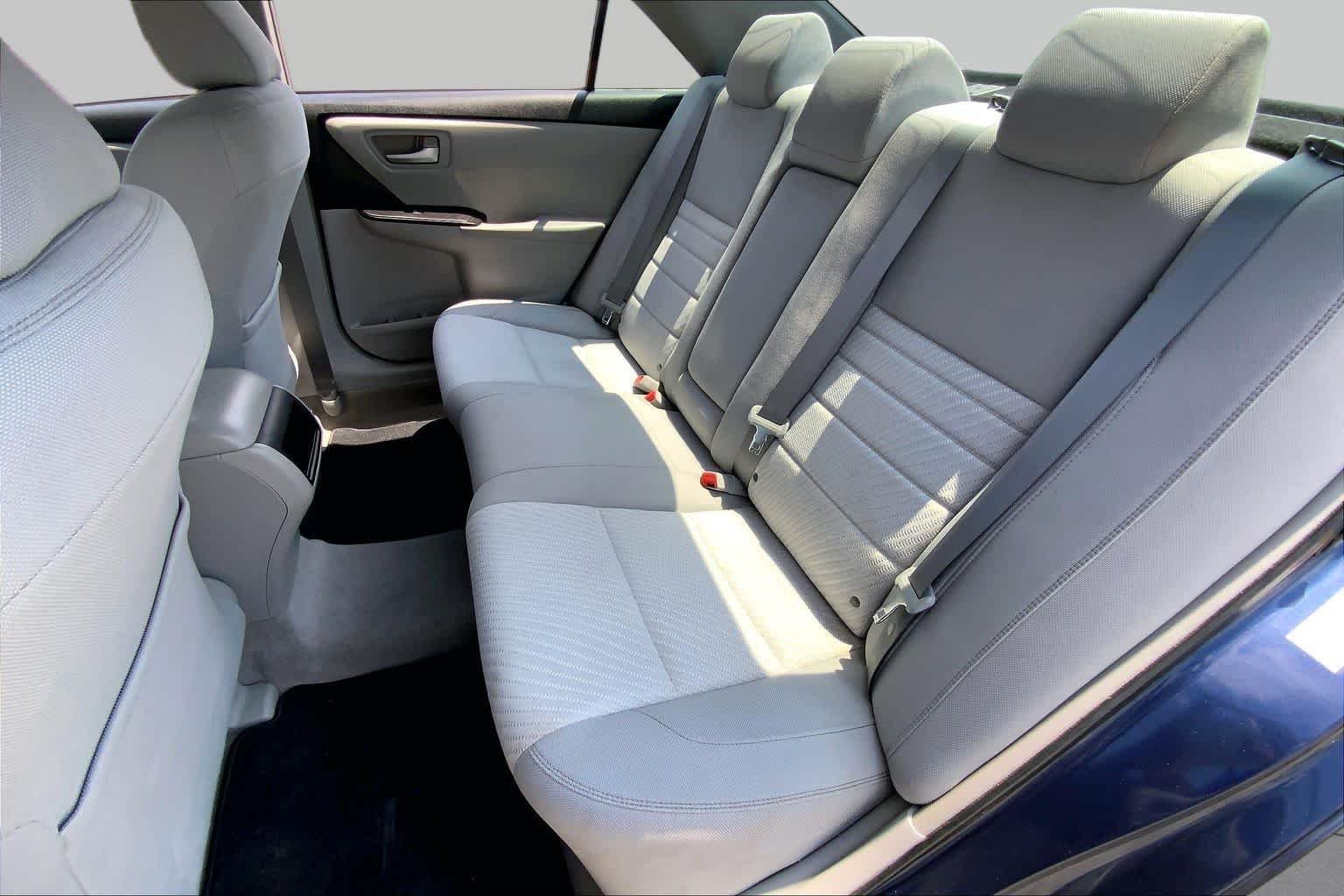 Used 2016 Parisian Night Pearl Toyota LE image 20