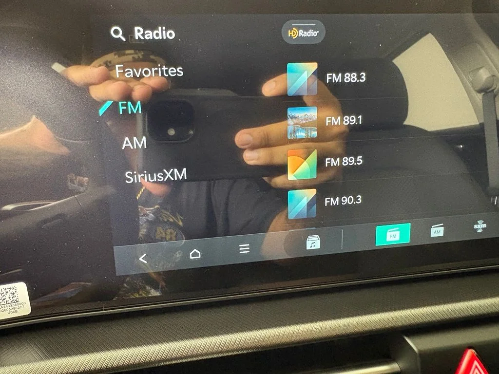 New 2027 Wolf Gray Kia S image 27