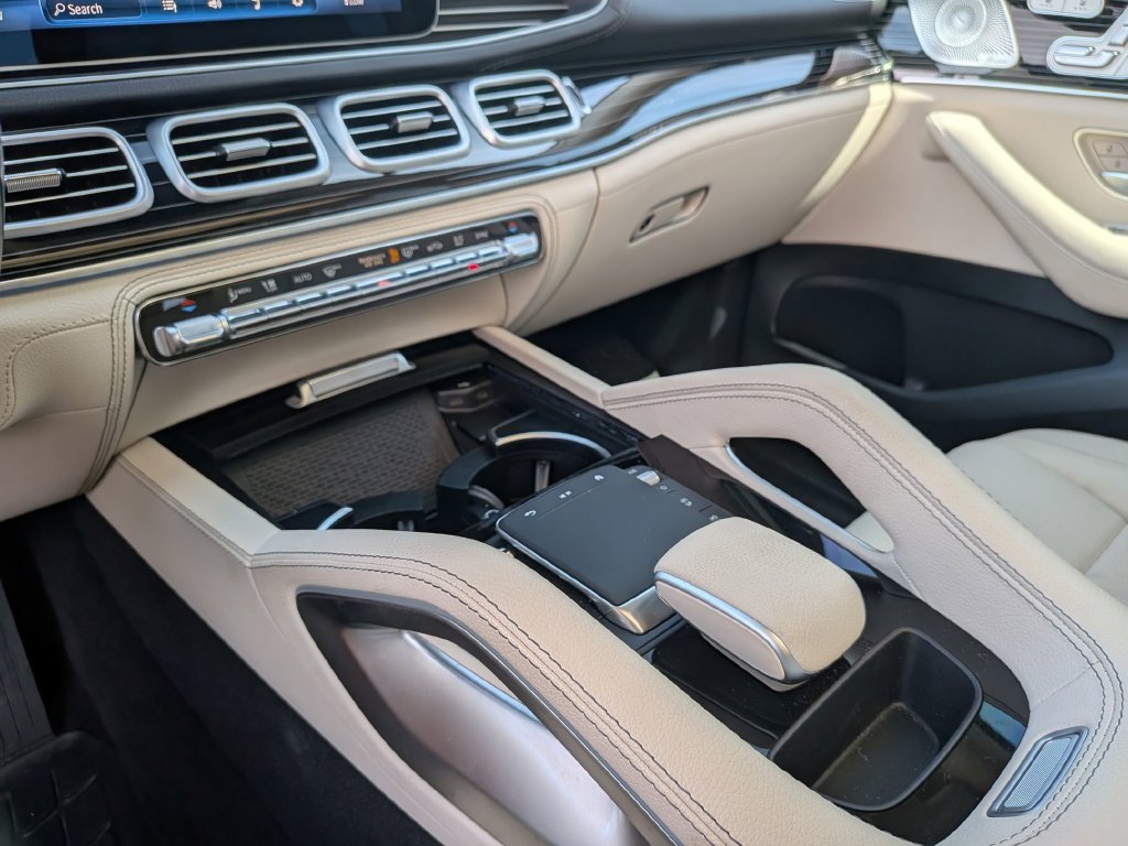 Used 2024 Black Mercedes-Benz GLE 350 image 25