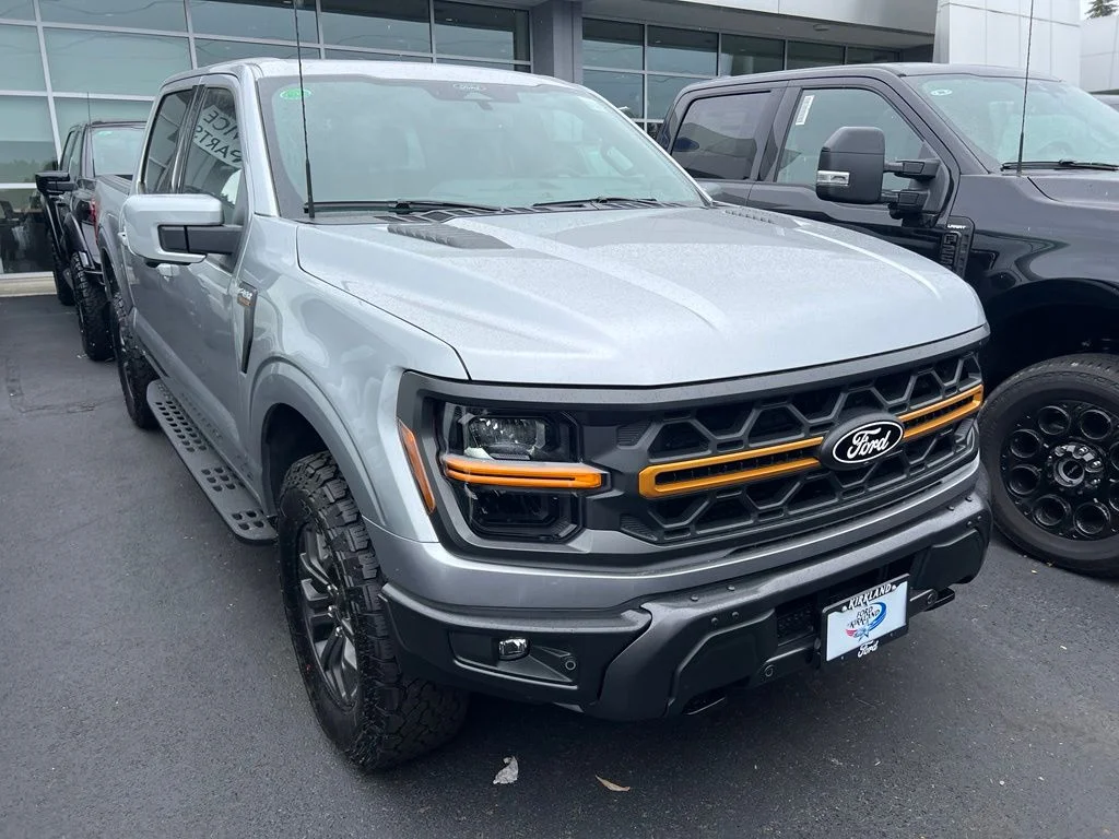 New 2026 Iconic Silver Metallic Ford Tremor® image 5